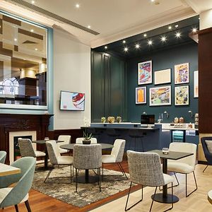 Executive King Room Executive Lounge Access